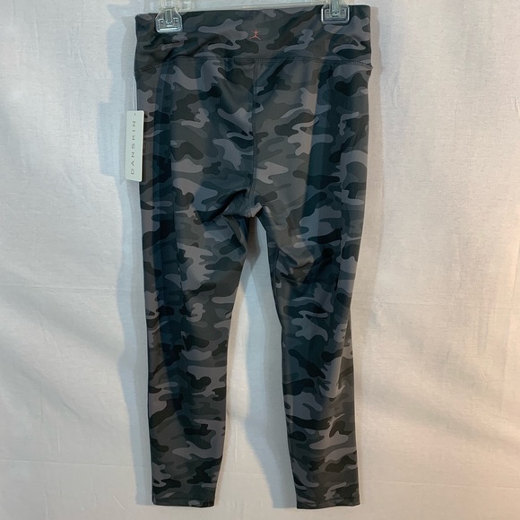 Danskin Pants - Danskin Leggings Athletic Wear Size Large Camo NWT